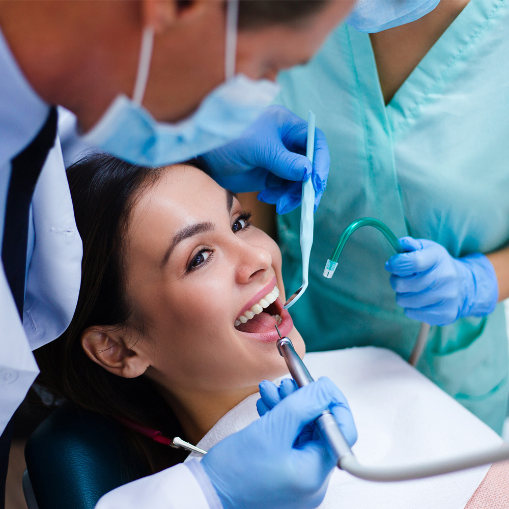 mediDental care | Dental Extractions, Implant Restorations and Emergency Dentist