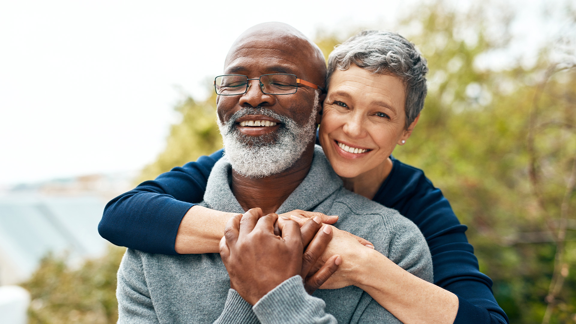 mediDental care | Dental Bridges, Teeth Whitening and Oral Exams